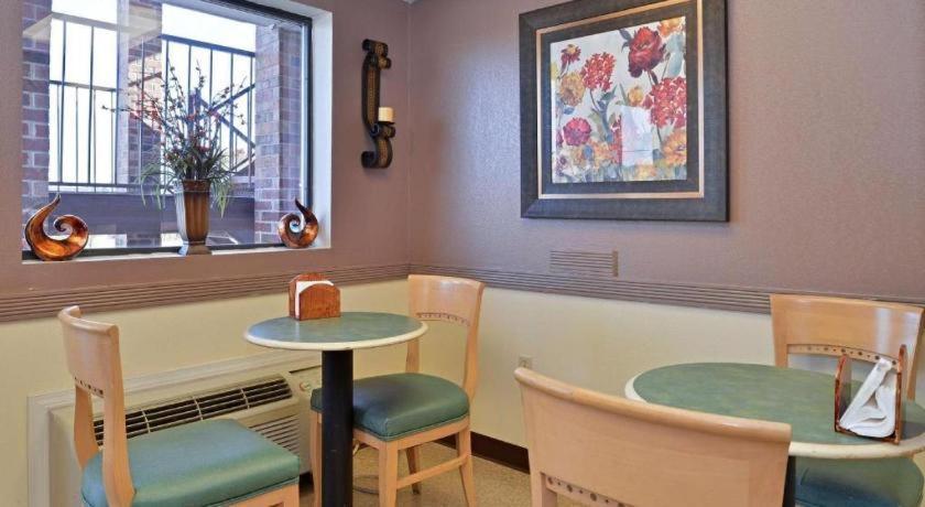 Ozark Hotel Eksteriør billede